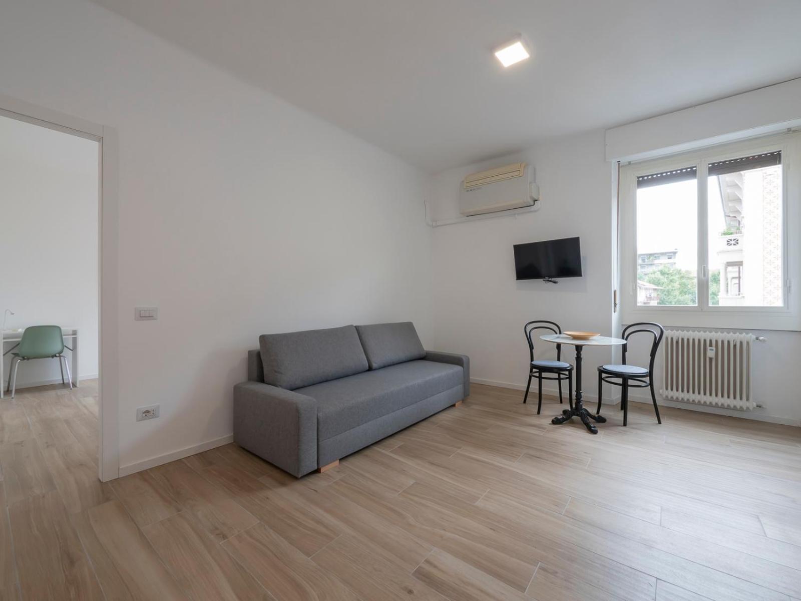 4 Pax - Via Brioschi, 94 Appartamento
